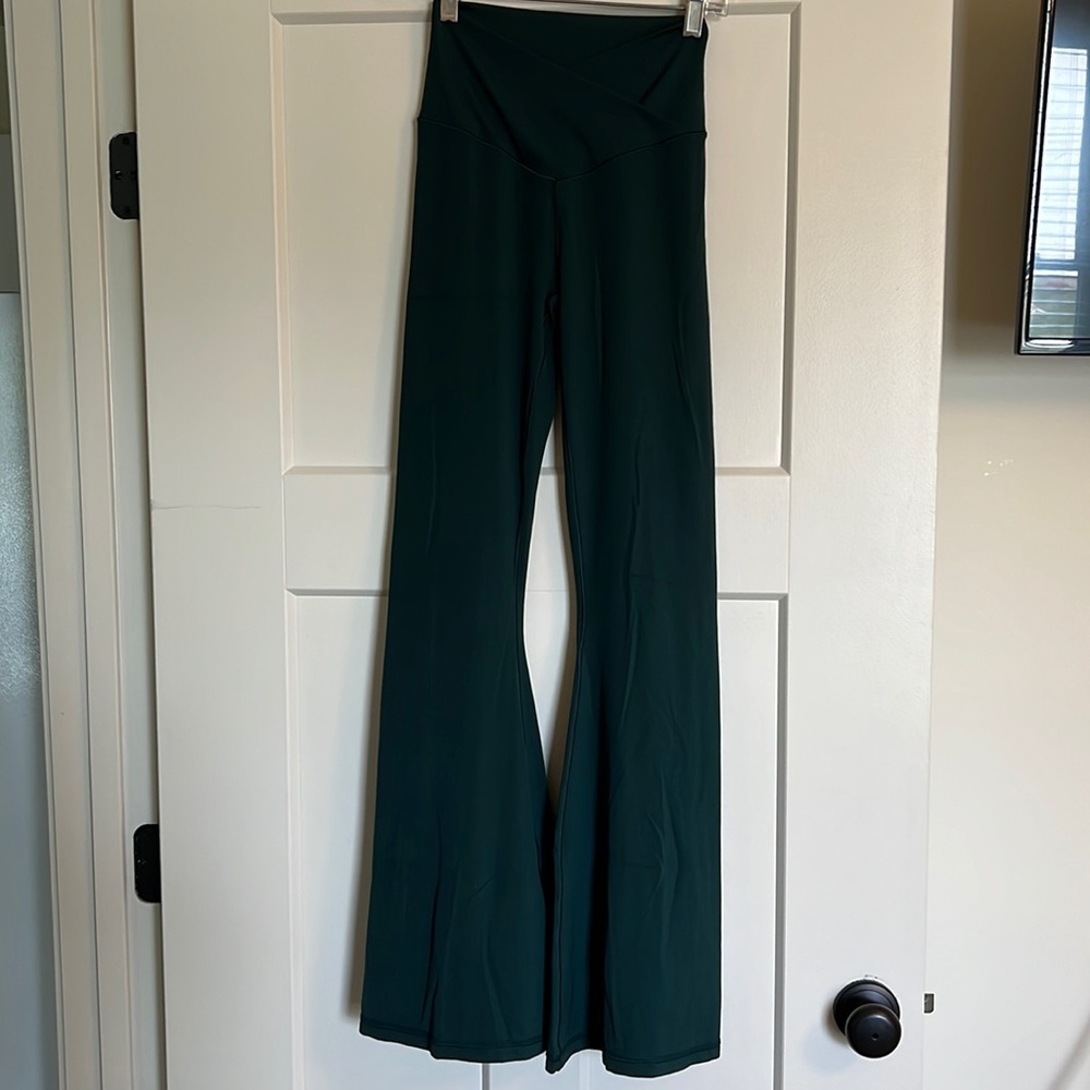 Never worn OFFLINE by Aerie Real Me High Waisted Crossover Super Flare Legging